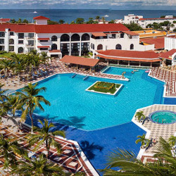 Day Pass & Cozumel Resort (All Inclusive)